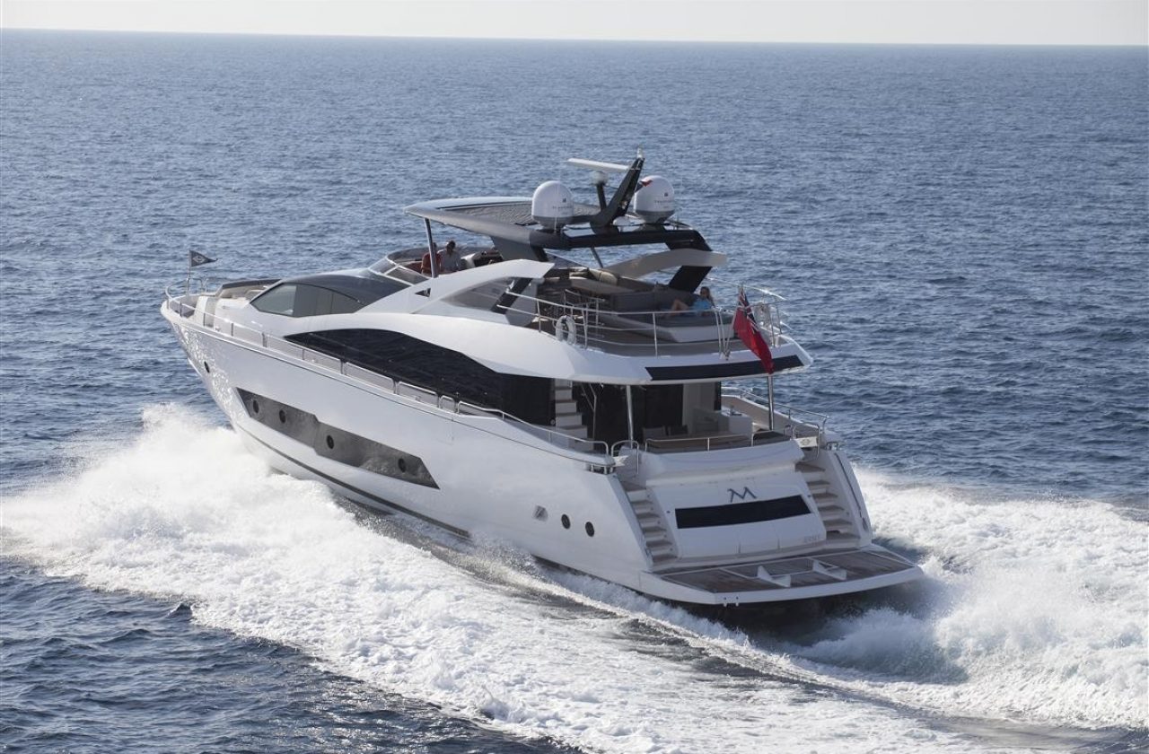 INSOMNIA Sistership Exterior - Cruising 3.jpg
