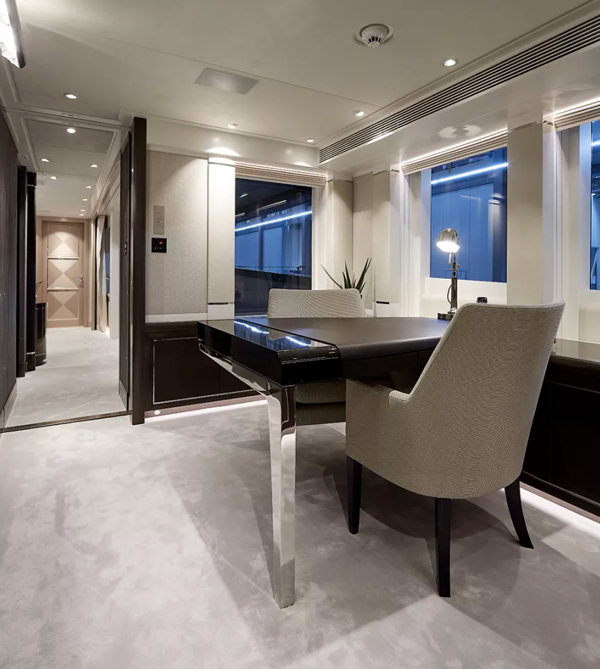 Interior 2.png