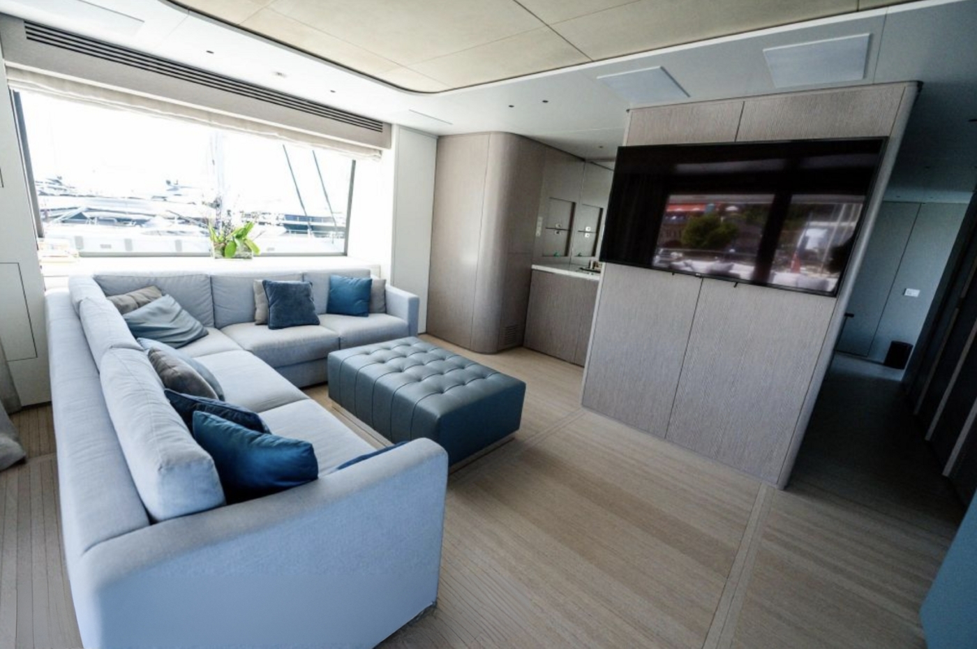 Interior Relaxation Area 0.jpg
