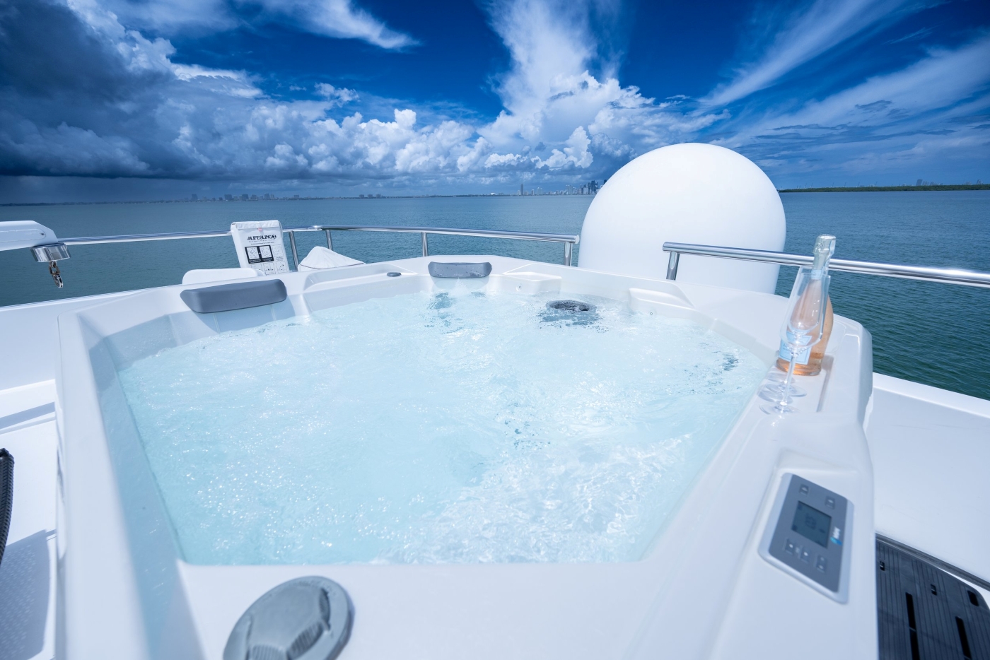 Interior Sunbathing Area.jpg