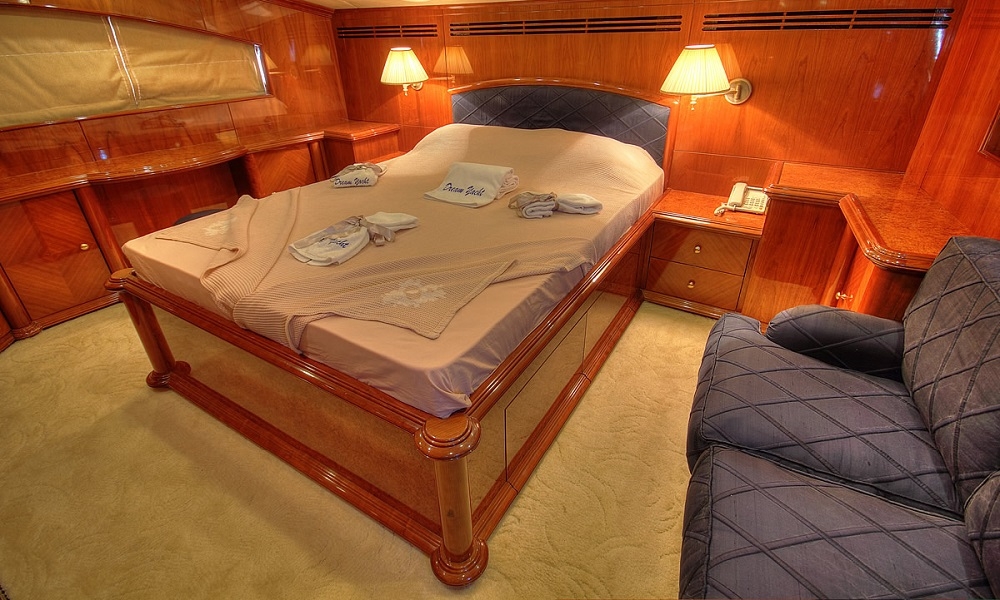 Interior00005.jpg