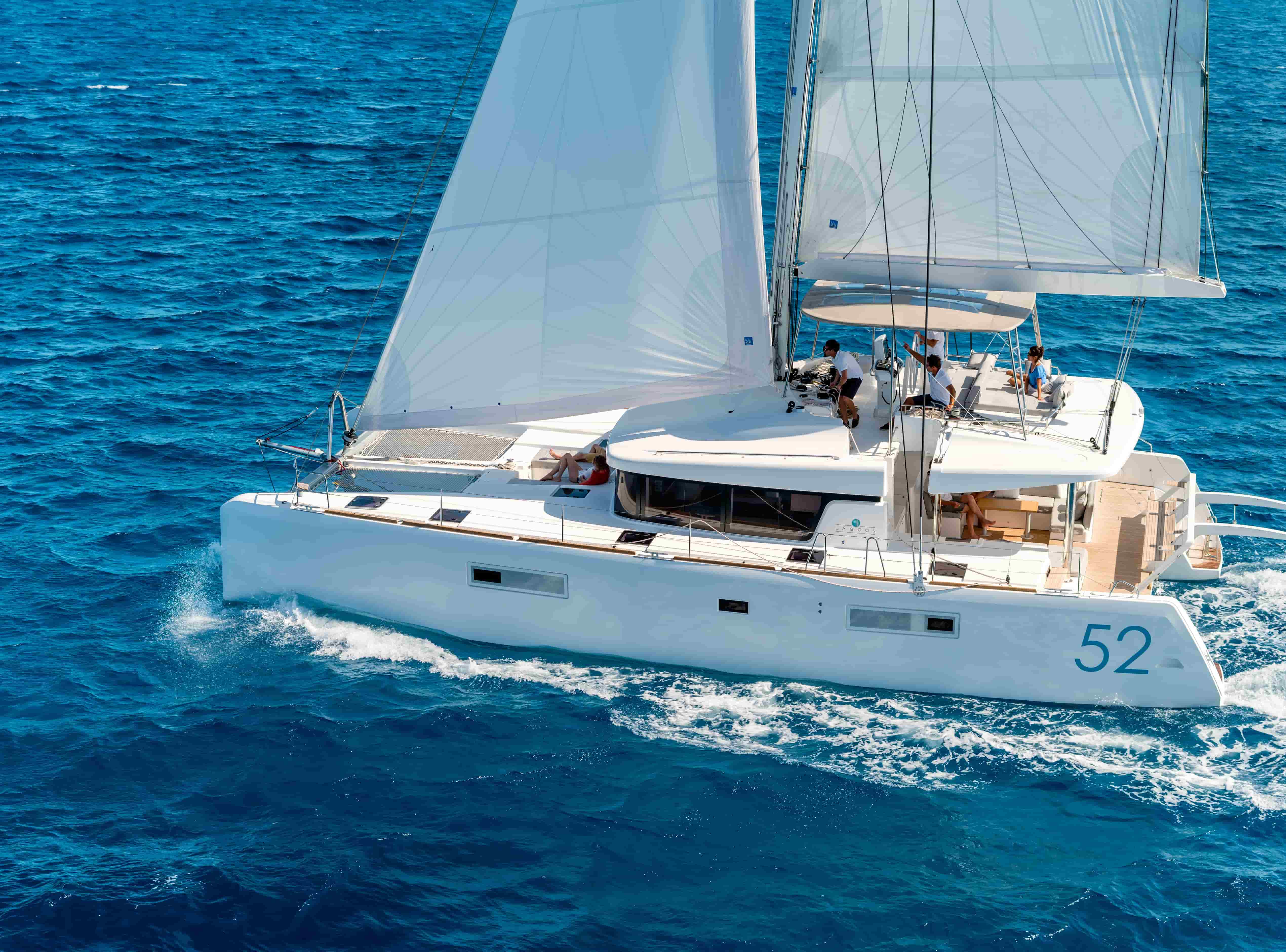 Lagoon 52 yacht ACE OF HEARTS.jpg