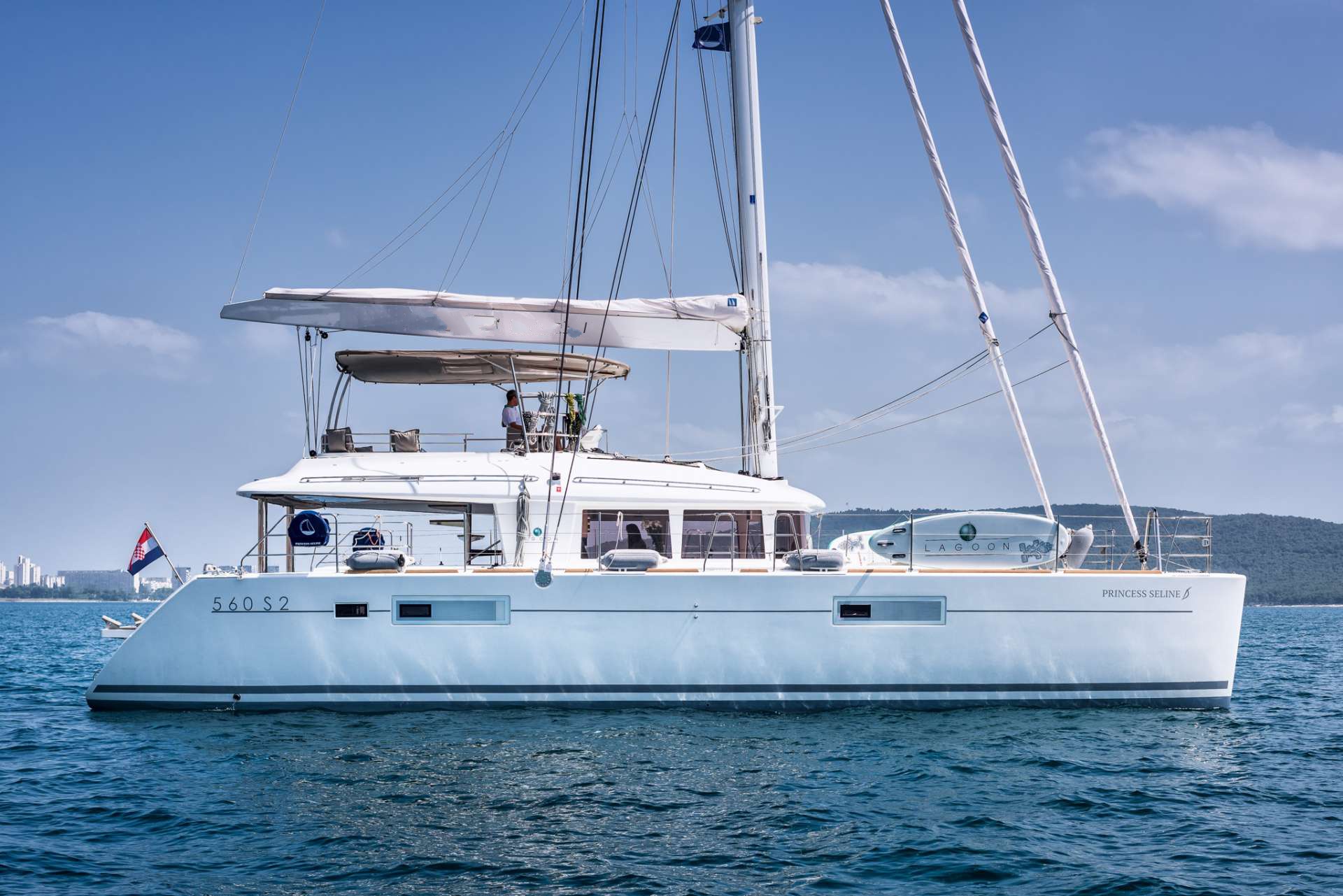 Lagoon 560 PRINCESS SELINE - 14.jpg