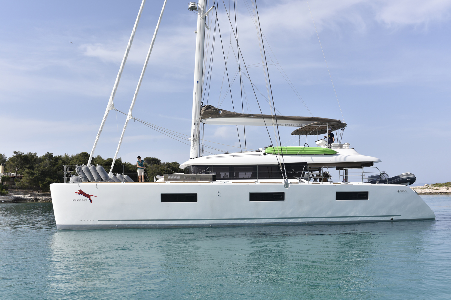 Lagoon 620 ADRIATIC TIGER - 02.jpg