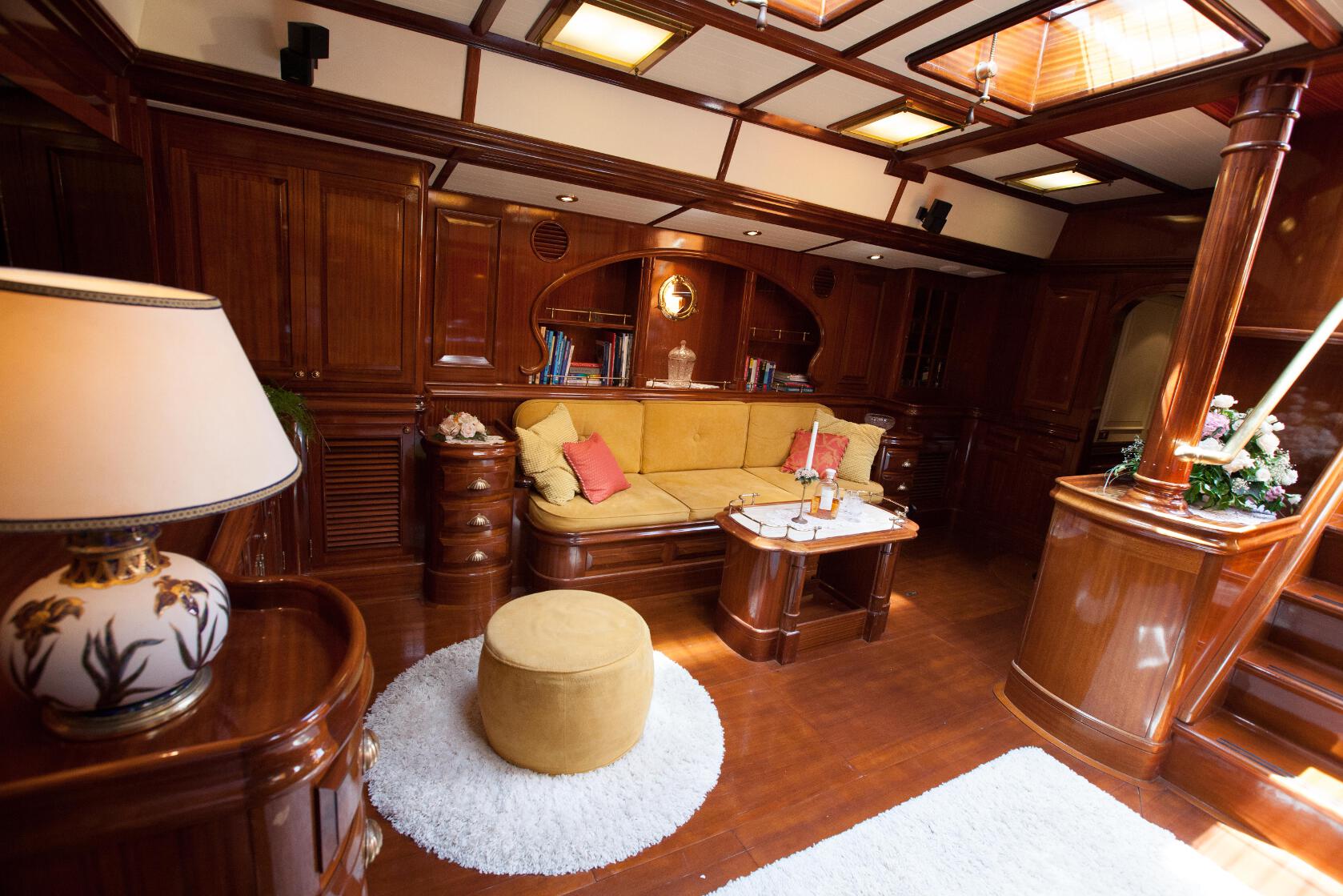 Living room 00001.jpg