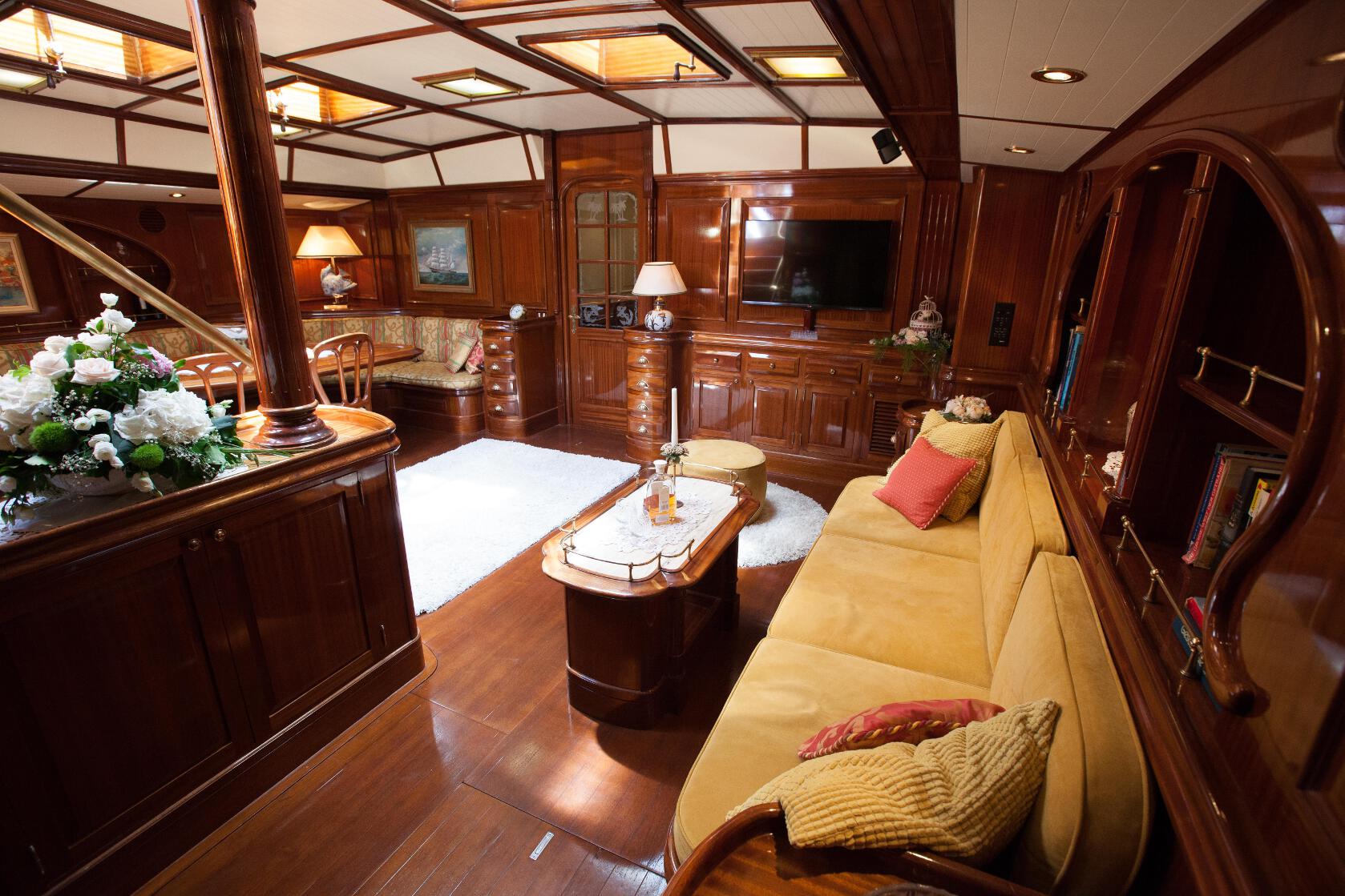 Living room 00006.jpg