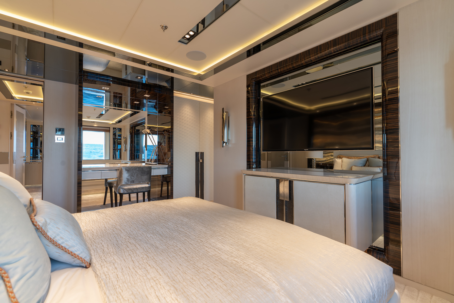 Lower Deck Guest Cabin 2.jpg