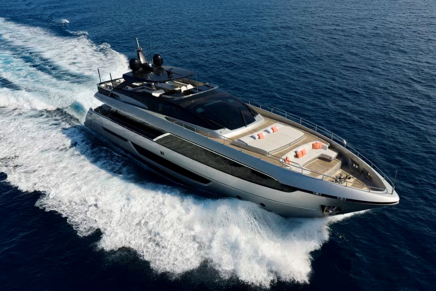 Luxury Superyacht BASILIC.jpg
