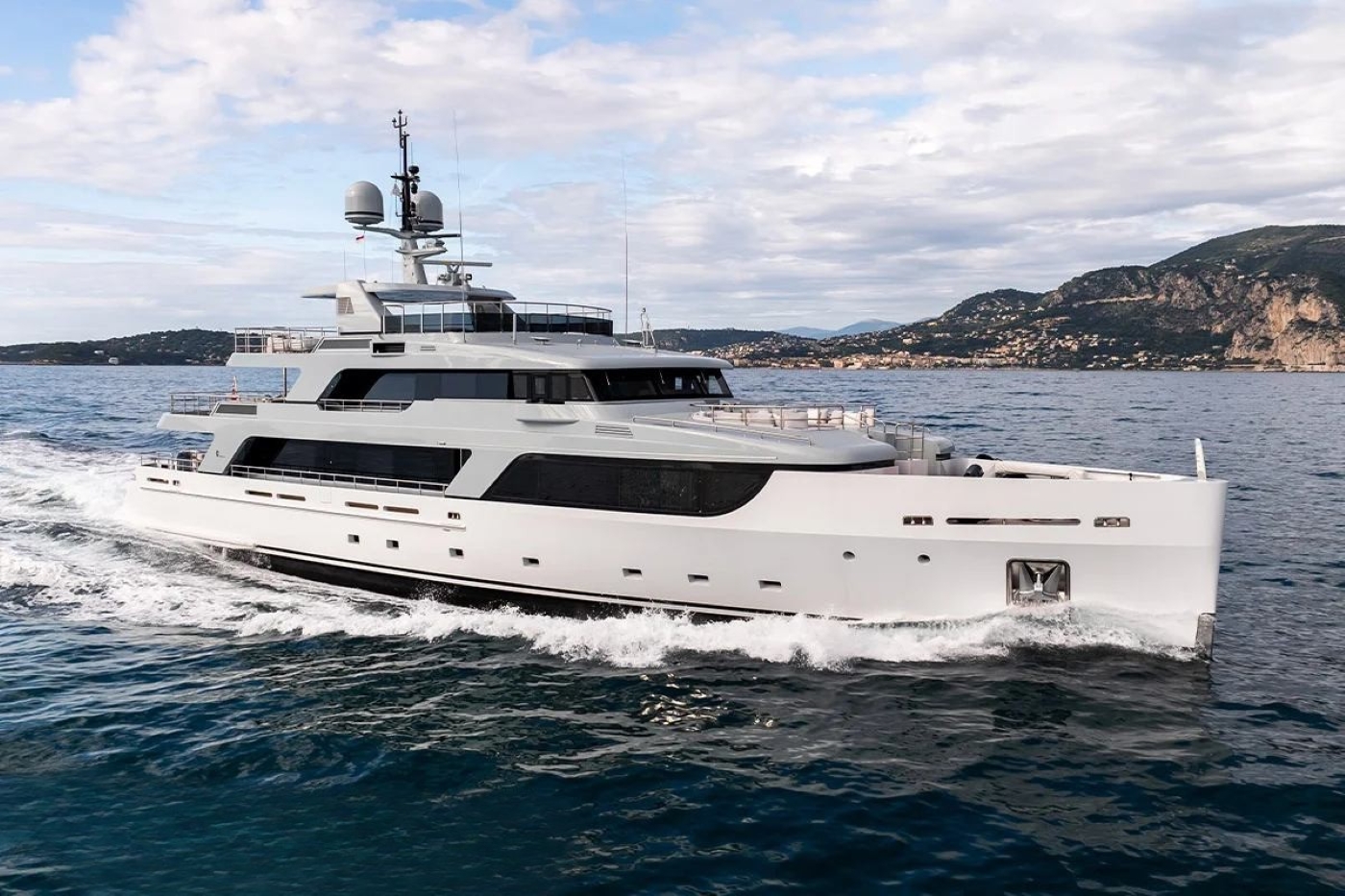 Luxury Superyacht GIOIA.jpg