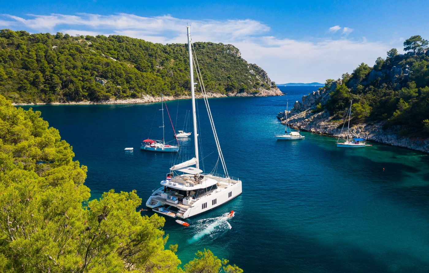 Luxury Superyacht SOLITAIRE.jpg