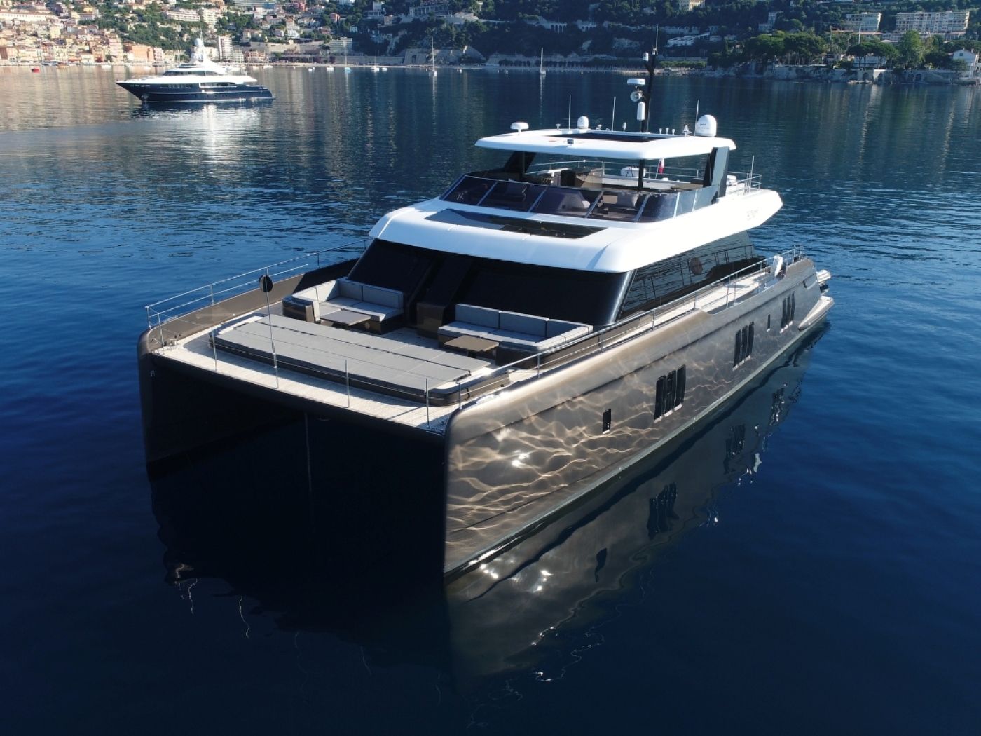 Luxury Yacht Seiya.jpg