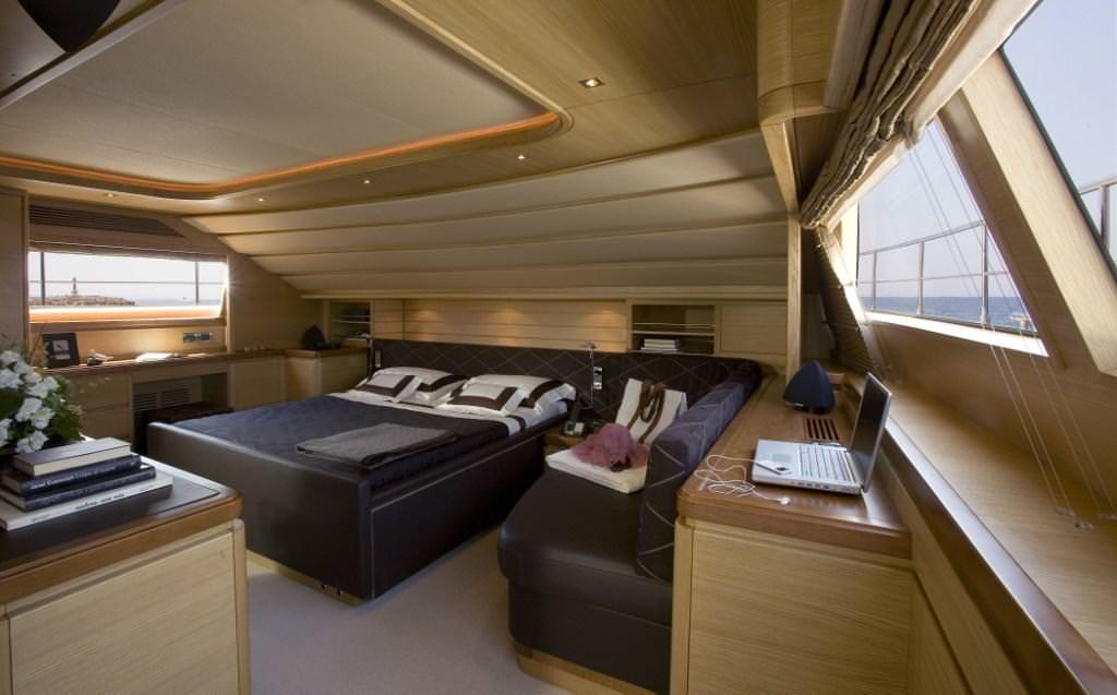 MASTER CABIN.jpg