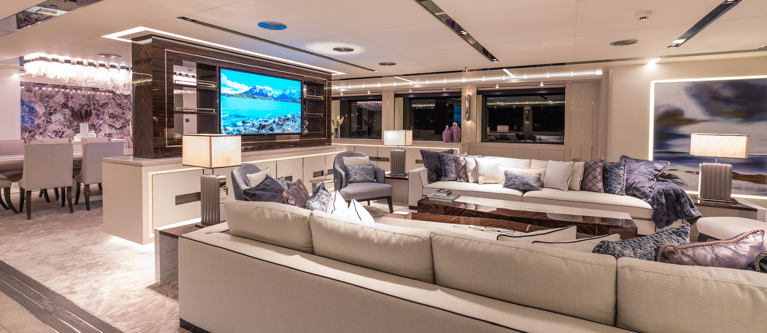 Main Deck Saloon (4).jpg