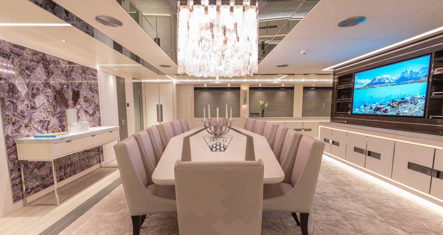 Main Deck Saloon Dining (1).jpg