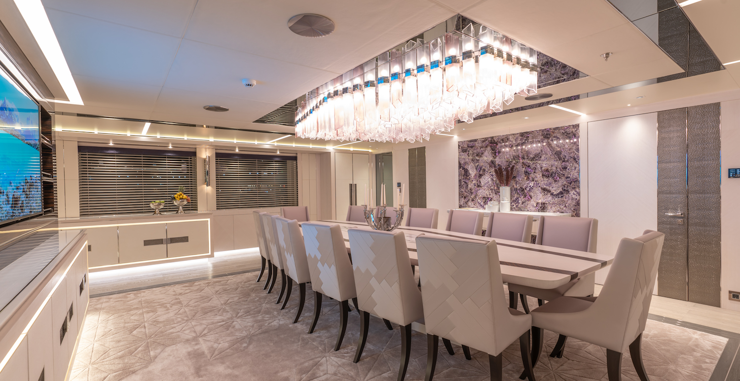 Main Deck Saloon Dining (2).jpg