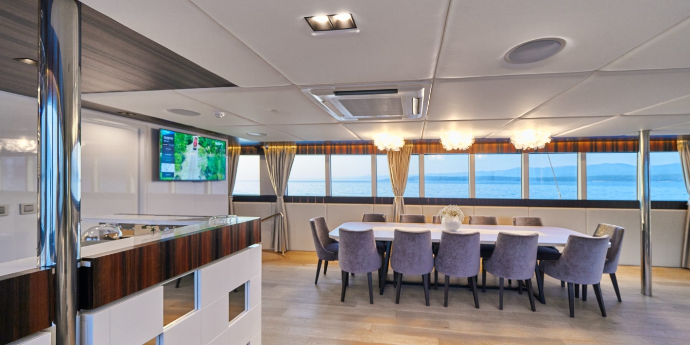 Main Dining Area 02.jpg