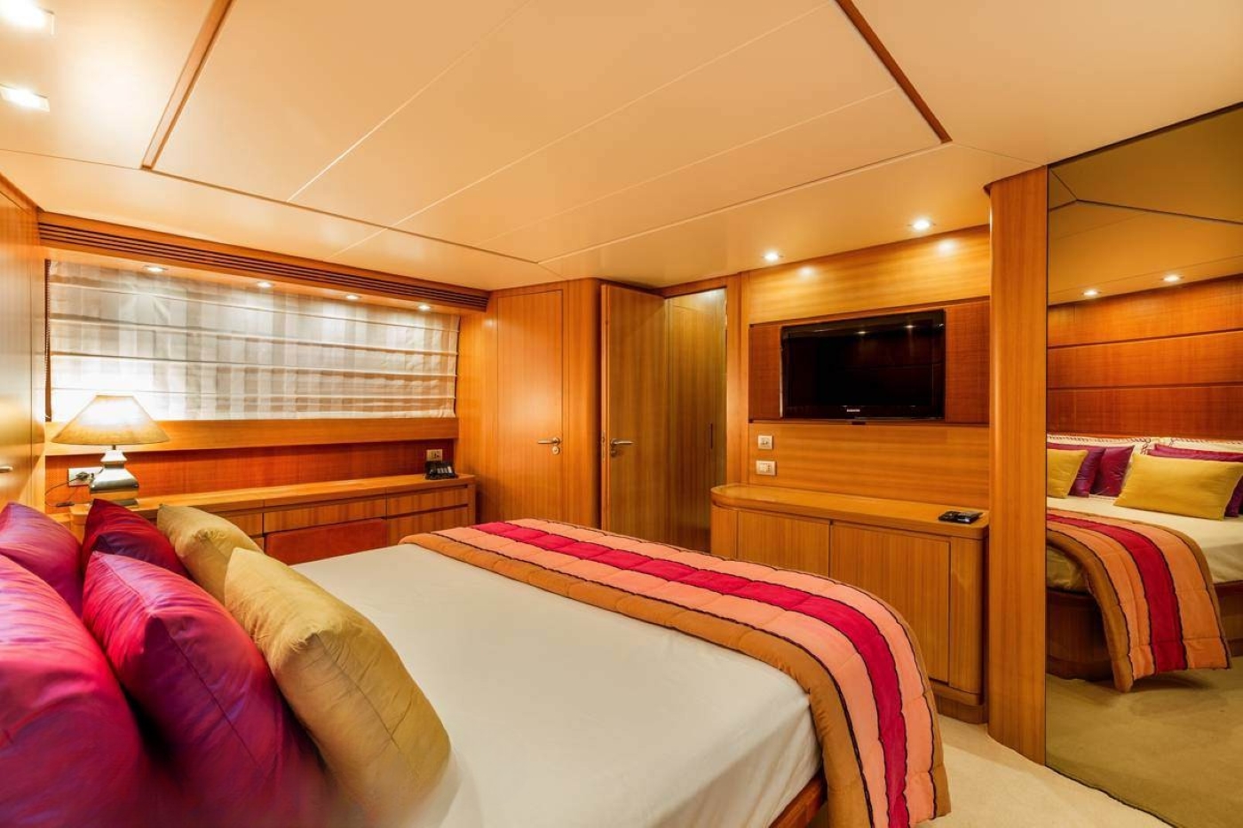 Master Stateroom 041.jpg