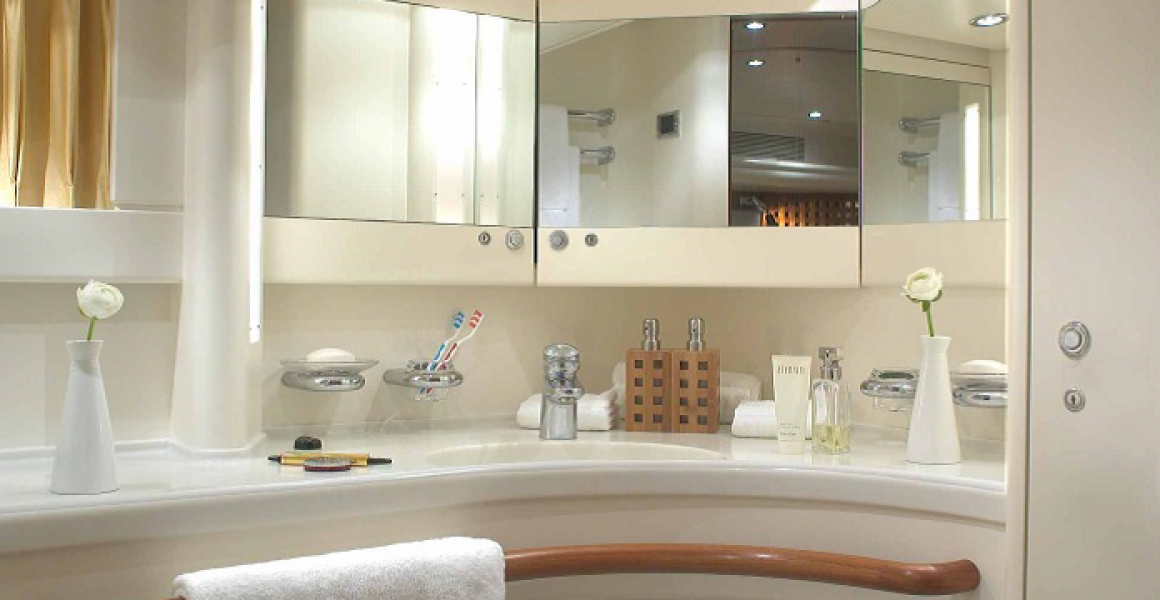 Master-bathroom.png
