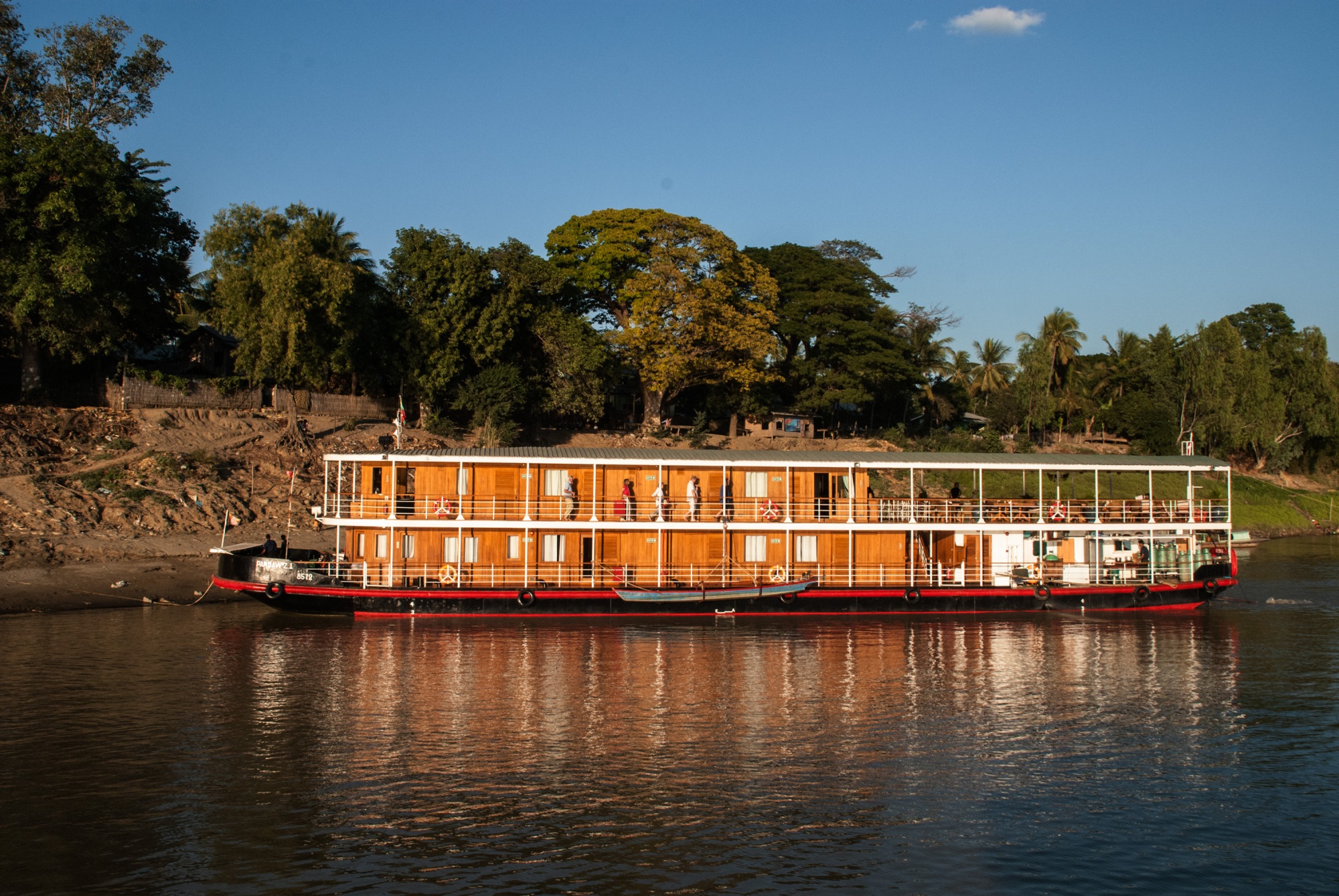 Moored on the Chindwin river.jpg