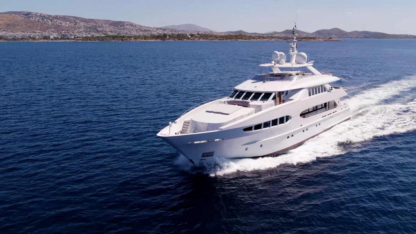 Motor Yacht BENIK.jpg
