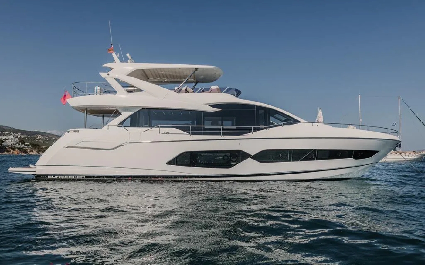 Motor Yacht LADY M.jpg