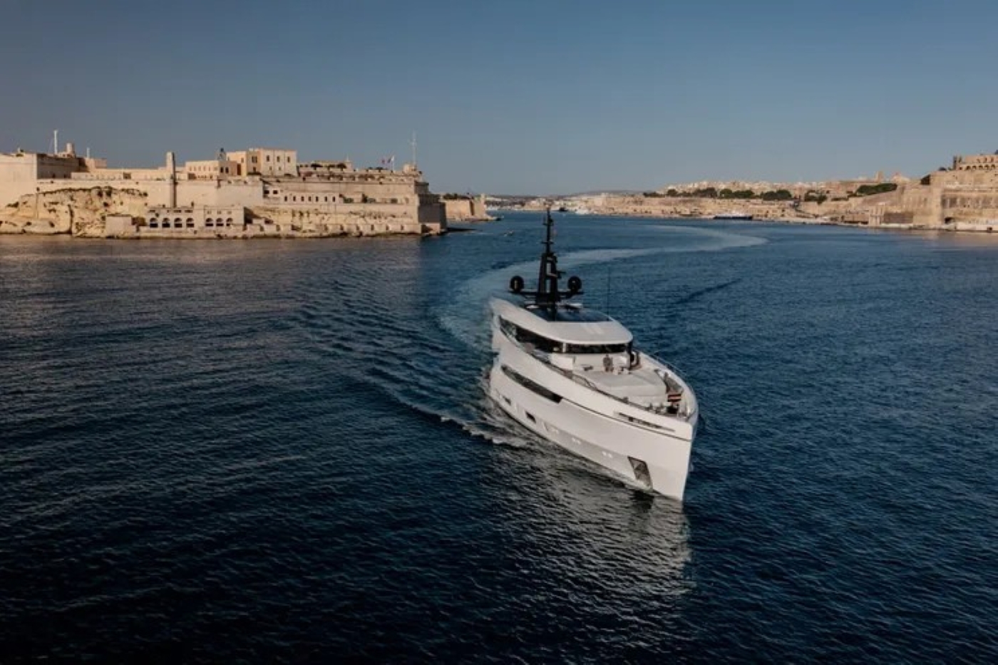 Motor Yacht NIGHT FURY II.jpg