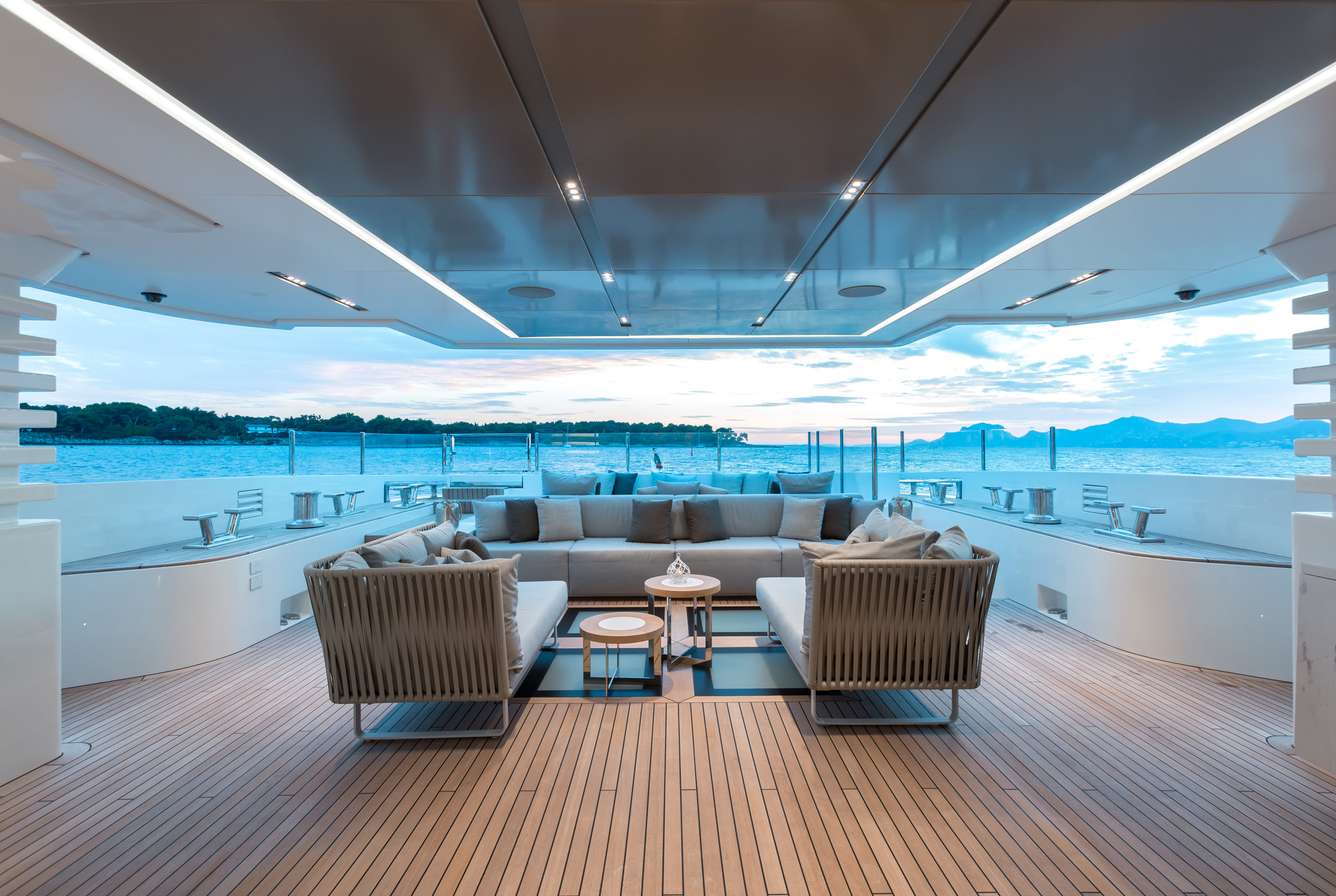 Motor Yacht OURANOS by Admiral Yachts - Aft Deck 2.jpg
