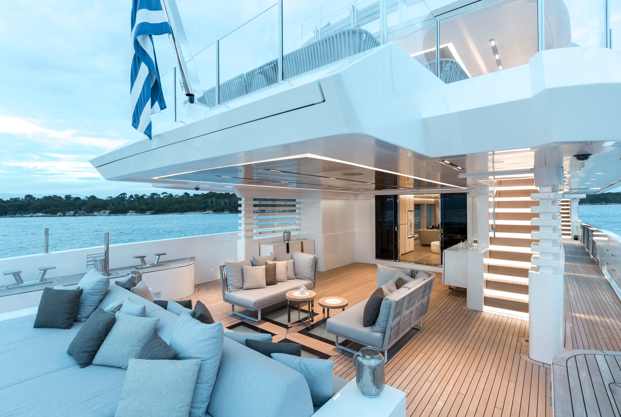 Motor Yacht OURANOS by Admiral Yachts - Aft Deck.jpg