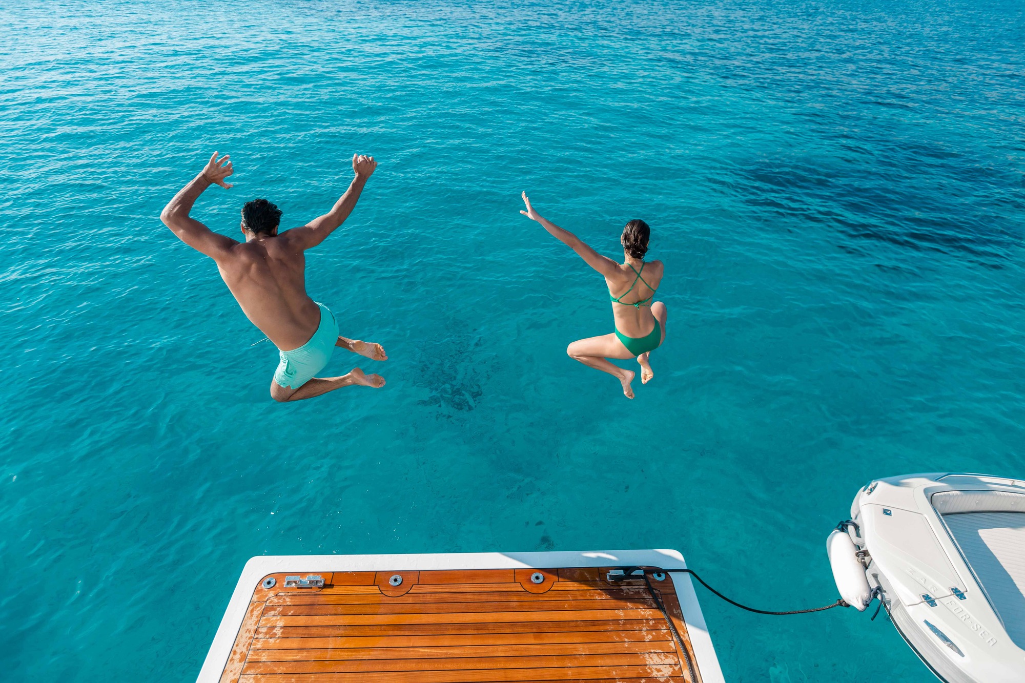 Motor Yacht OURANOS swim by Admiral Yachts.jpg