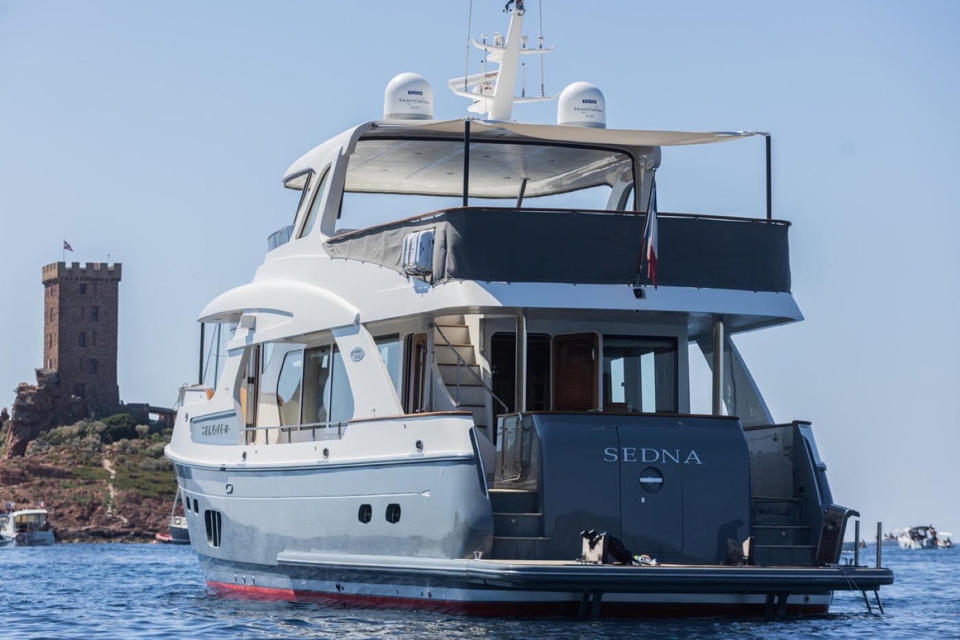 Motor Yacht SEDNA.jpg