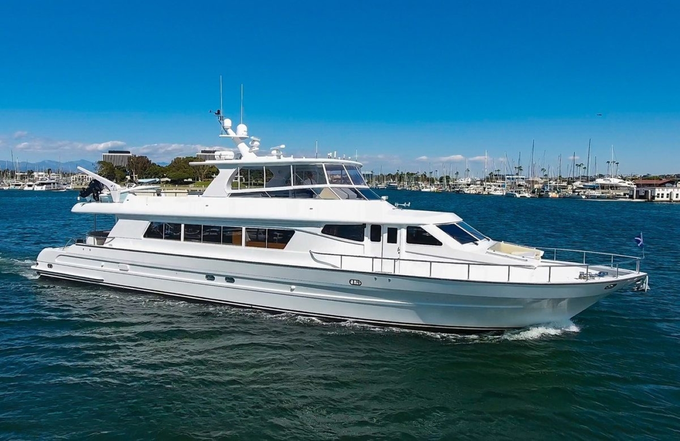 Motor Yacht SUMMER SUNSET.jpg