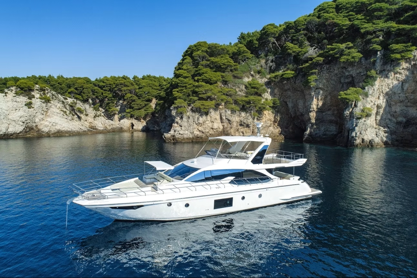 Motor Yacht TAMARA II.jpg