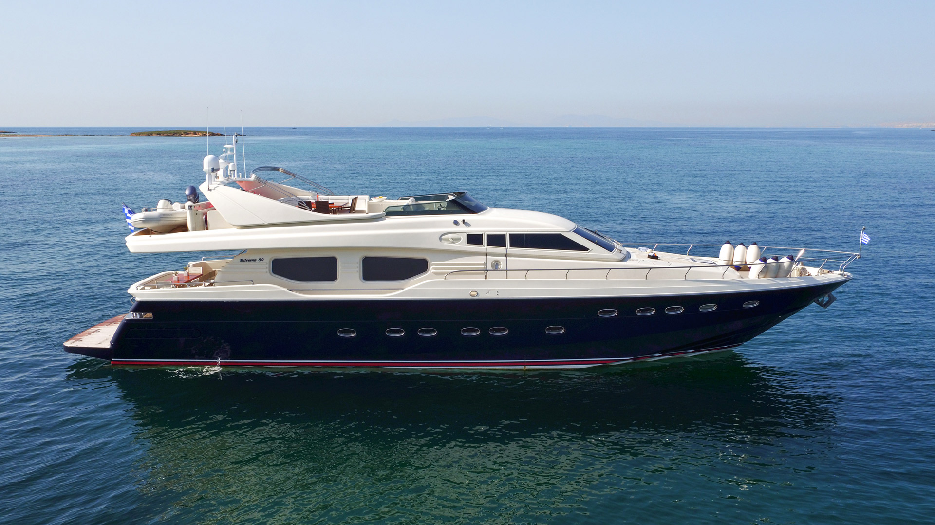 Motor yacht AETOS E.jpg