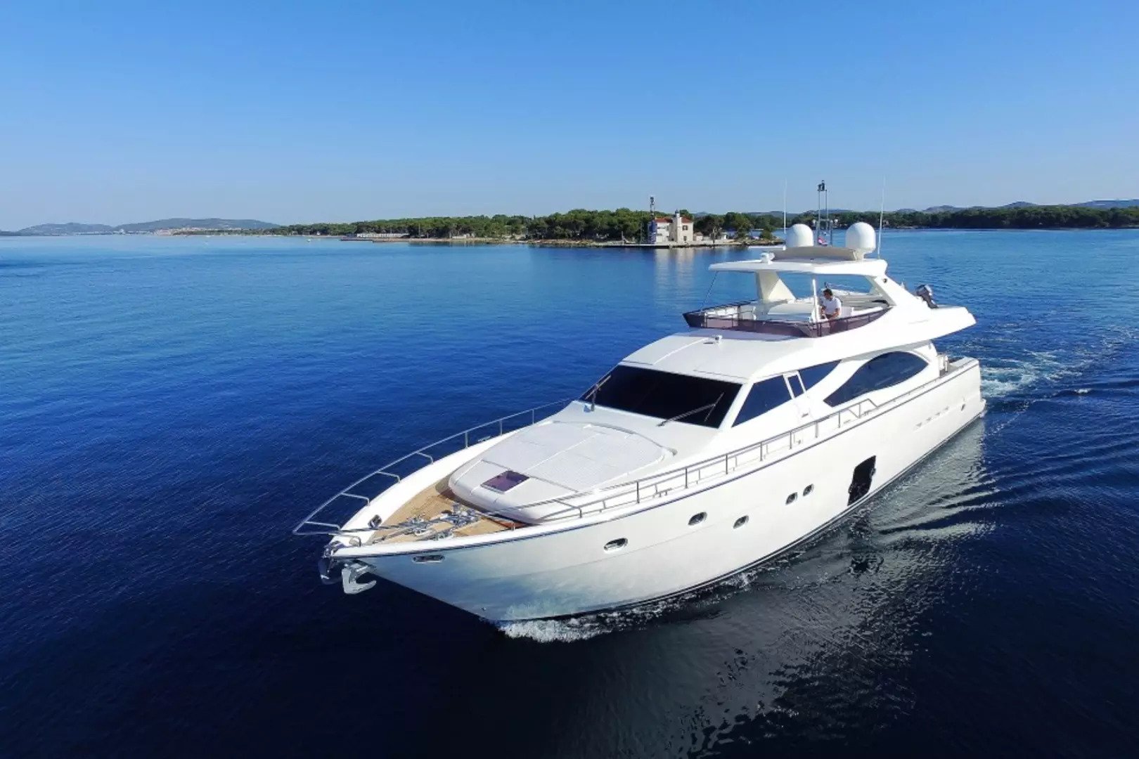 Motor yacht ASTARTE.jpg