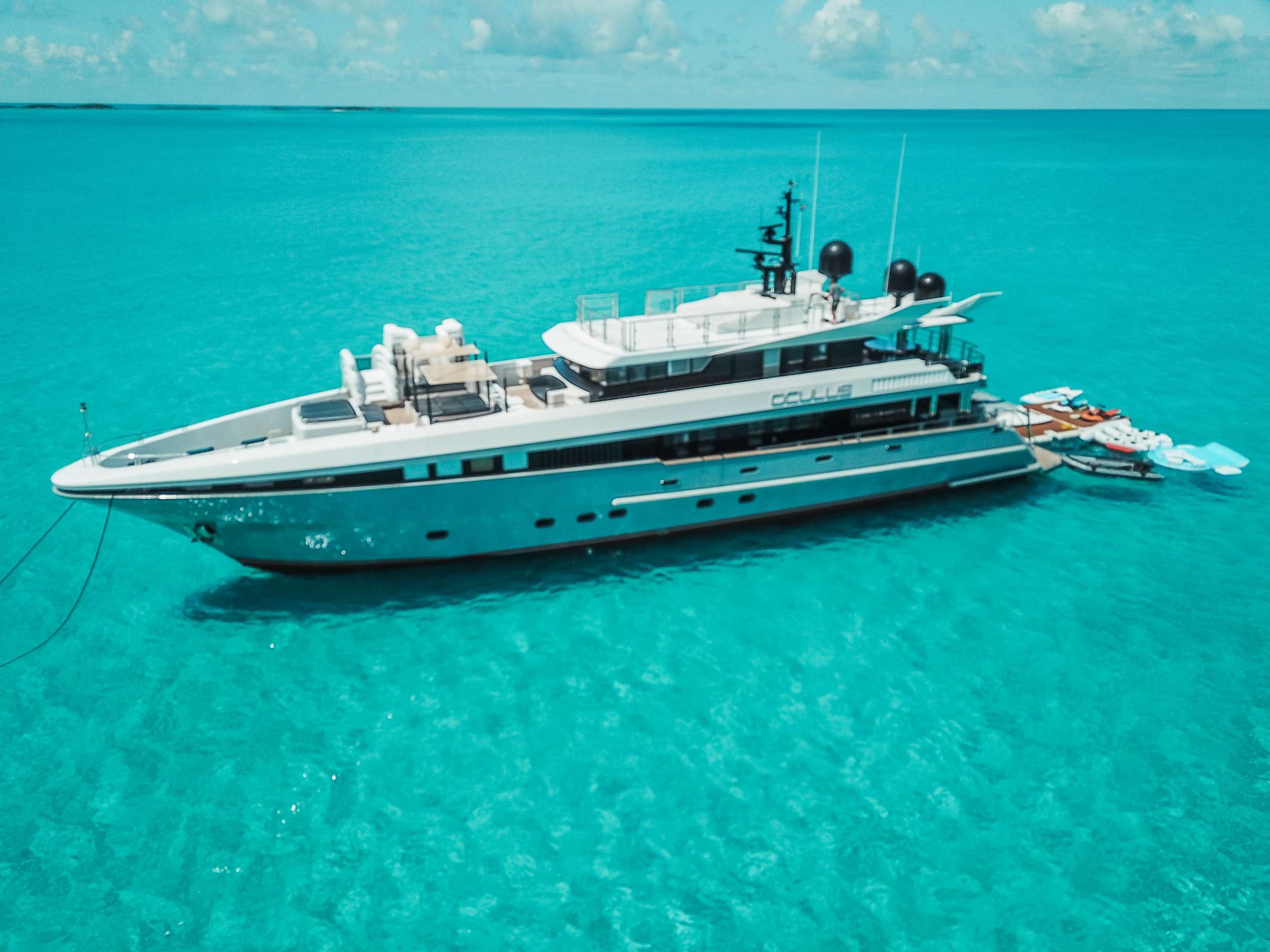 Motor yacht OCULUS.jpg
