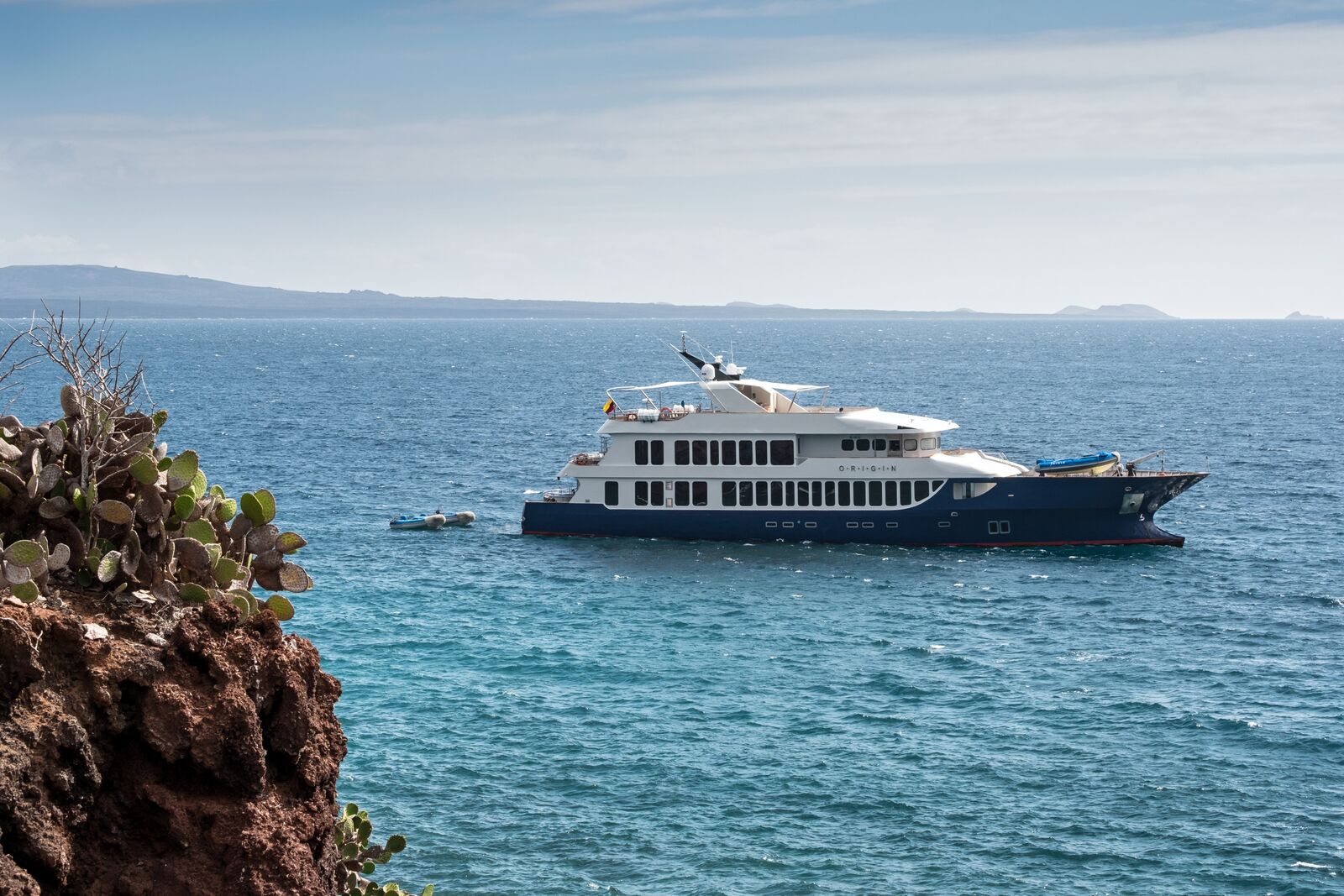 Motor yacht ORIGIN.jpg