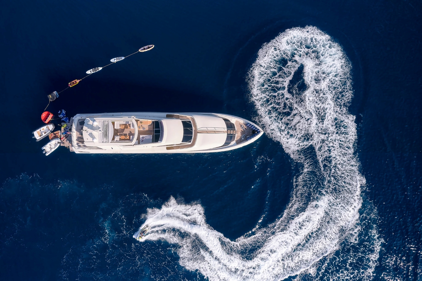 Motor yacht RINI.jpg