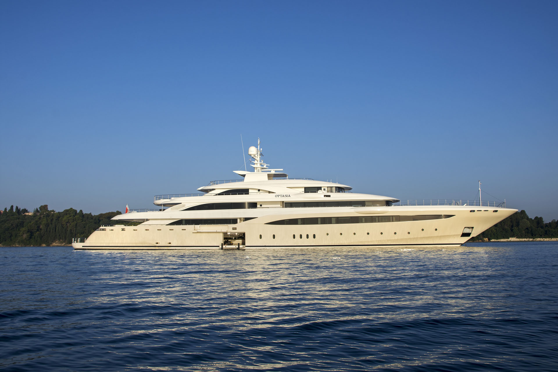 O'PTASIA yacht profile.jpg