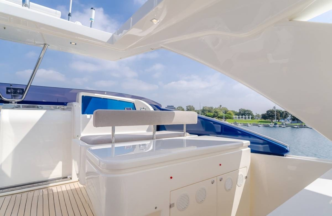 Outdoor Kitchen 01.jpg