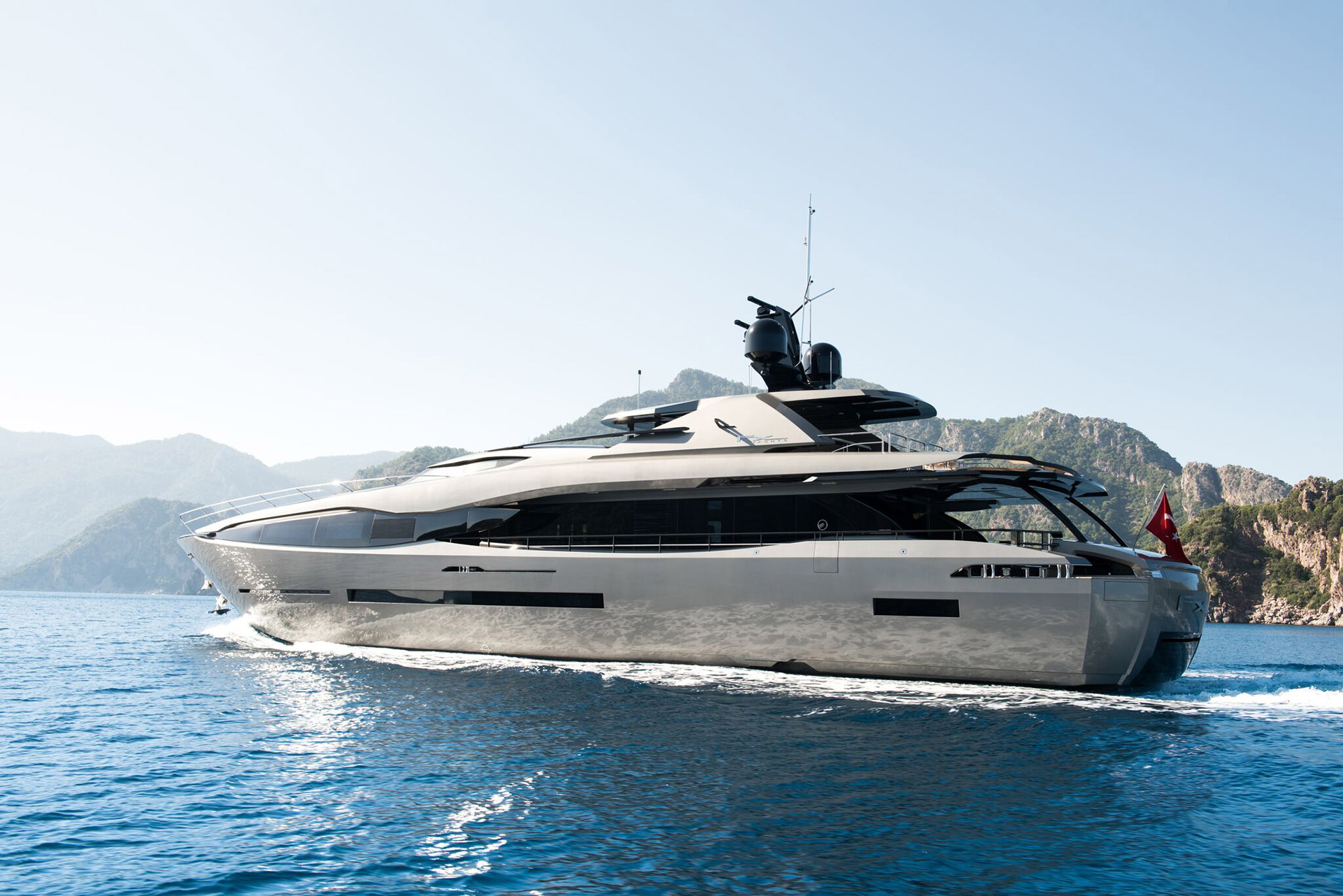 Peri Motor Yacht FX - Chartering.jpg