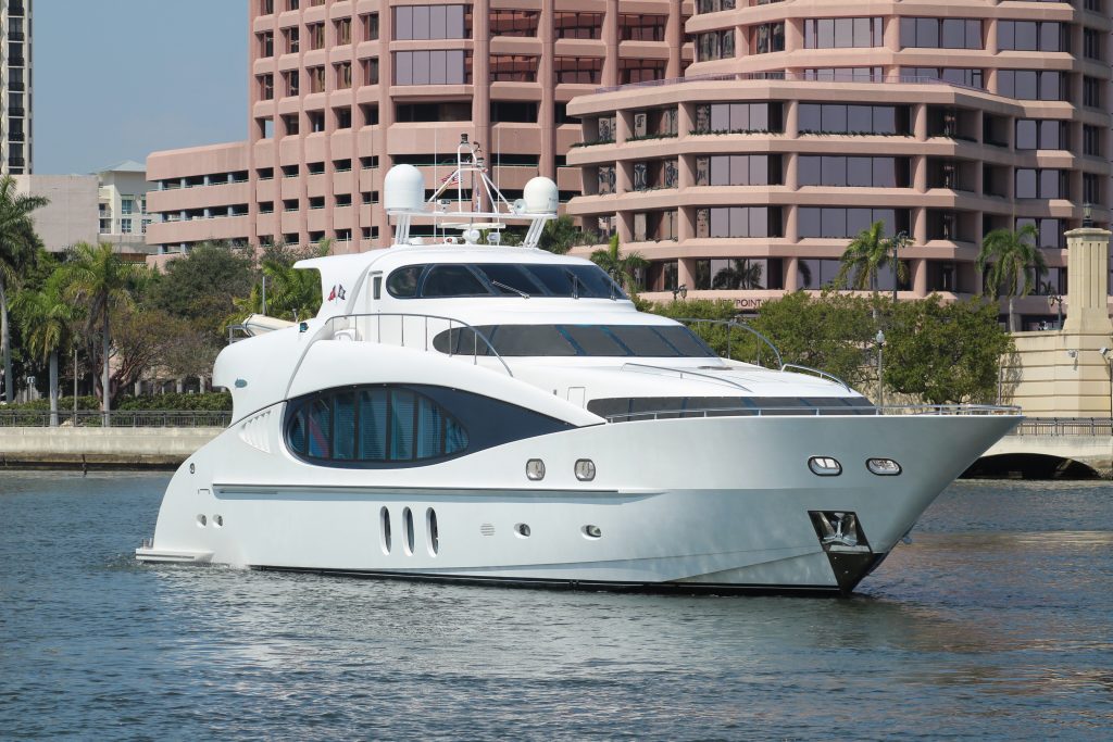 SEA BREEZE yacht.jpg