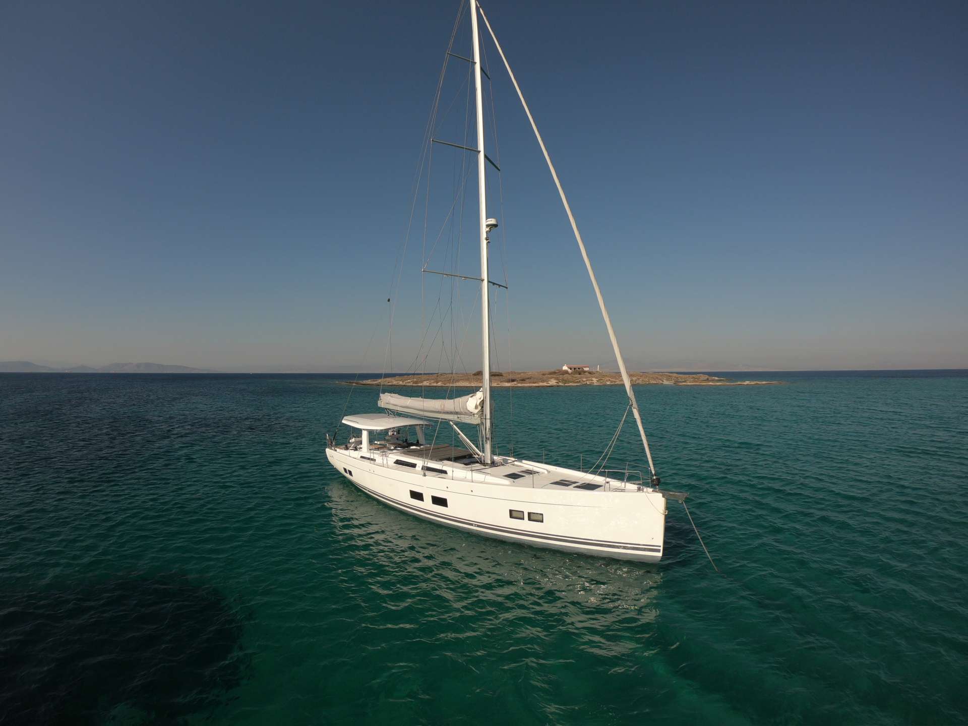 Sailing yacht MED SEA TATION.jpg