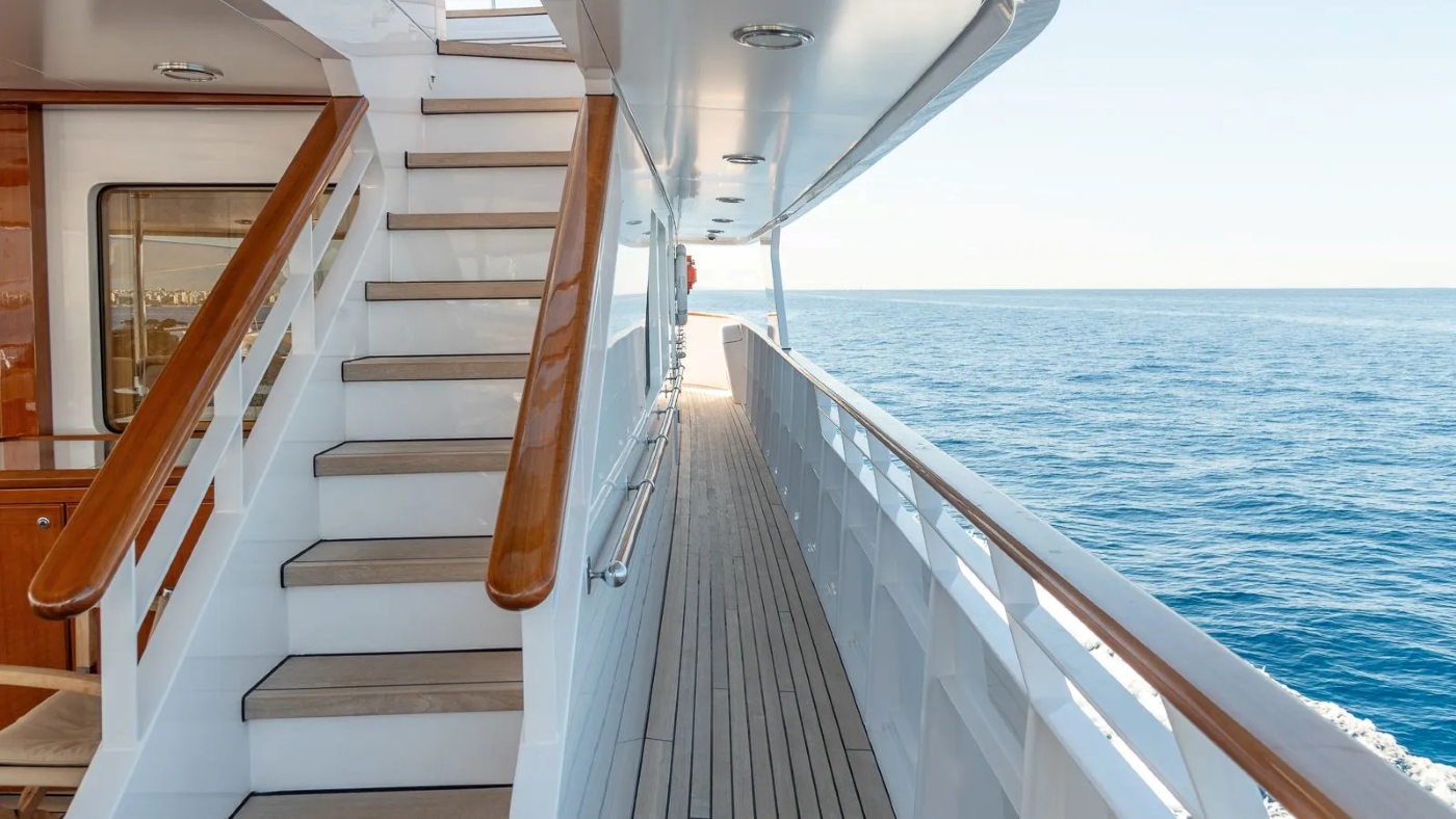 Side Deck with Staircase.jpg