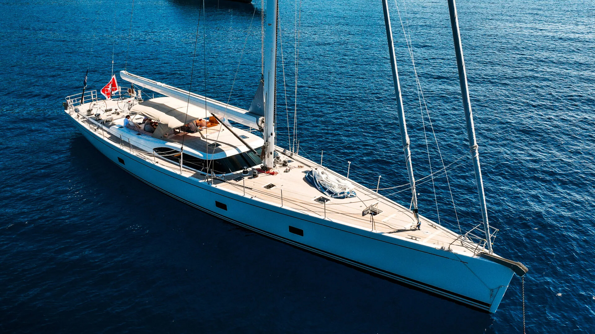 Starfall yacht.jpg