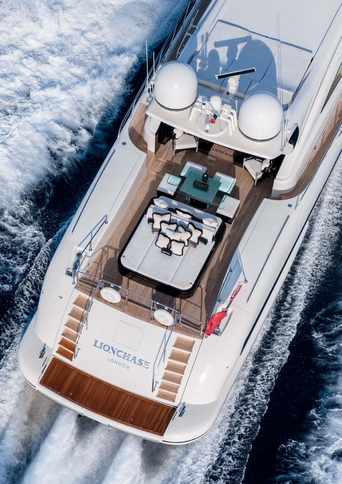 Stern - top view.jpg