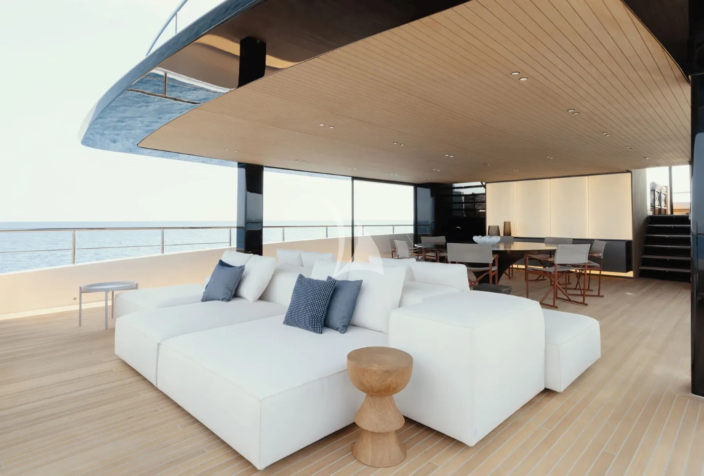 Sundeck with Salon Area.jpg
