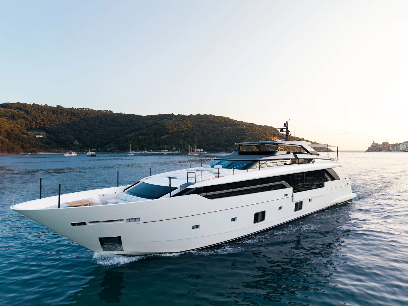 Superyacht ARESYA.jpg