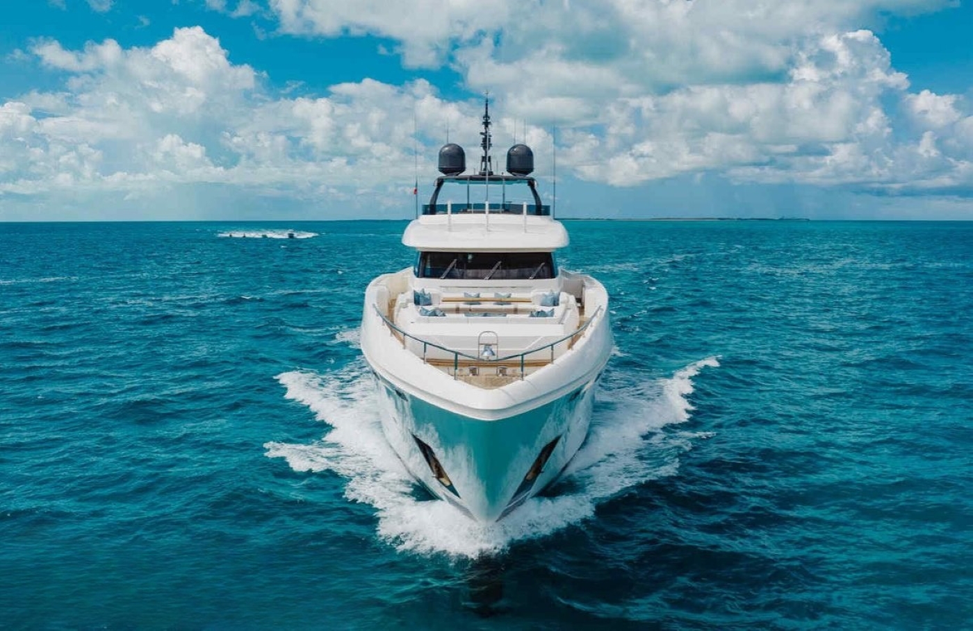 Superyacht EROS.jpg