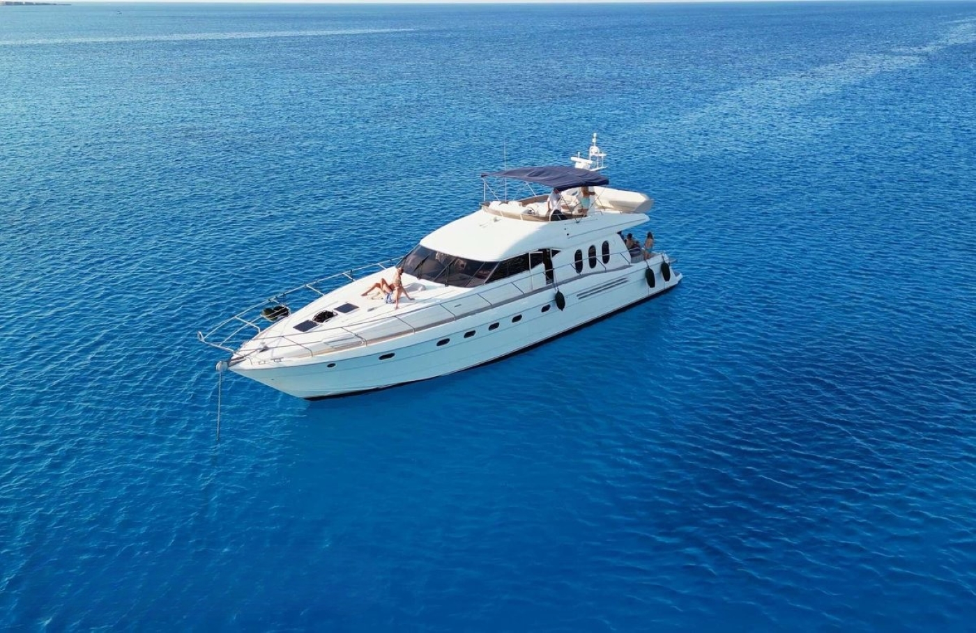 Superyacht ESPERANZA.jpg