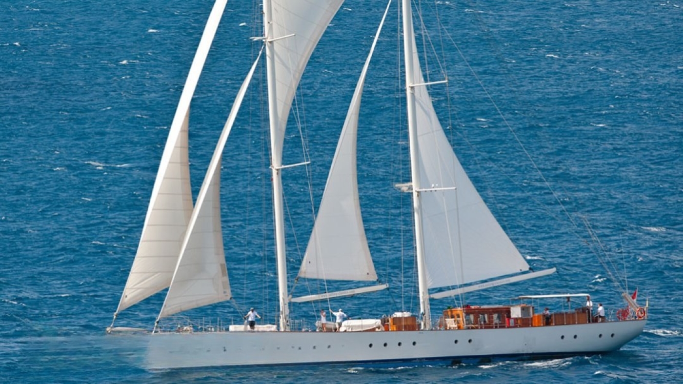 Superyacht KAIROS.jpg